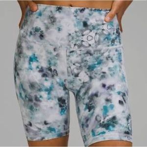 Lululemon Align High-Rise Short 8 Size: 0 Color: Kaleidoflorol Multi